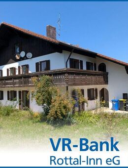 Das hat Potenzial: 2-Familienhaus mit ausgebautem DG und großem Grundstück - Wittibreut