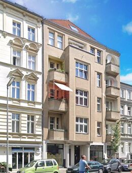 Helles Studio mit Altbaucharme & Entwicklungspotenzial im ruhigen Schöneberger Hinterhof - Berlin