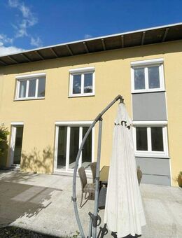 Reiheneckhaus mit Carport in Ulm/Wiblingen - Ulm