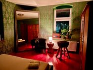Stilvolles Stunden-Appartement (Stundenzimmer) für Dates und Fotoshootings. Ein komplettes Appartement mit eigenem Bad - Dresden