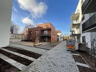 Aufgepasst! Fantastische 3-Zi-Wgh mit Dachterrasse und Einbauküche in Ahrensburg - Ahrensburg