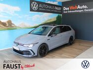 VW Golf Variant, Golf VIII R-Line, Jahr 2022 - Coswig