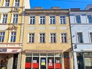 Charmantes Mehrfamilienhaus mit 3 Wohneinheiten und einer Ladenfläche in erstklassiger Lage! - Brandenburg (Havel)