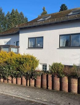 Vielseitiges Wohn- und Investitionsobjekt am Waldrand: Ideal für Familien und Kapitalanleger! - Taunusstein