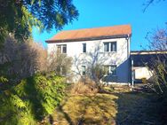 18 km bis Erfurt - Einfamilienhaus in Ballhausen sucht neuen Eigentümer - großes Carport/Werkstatt, Nebengelass + weitläufiges Grundstück inklusive - Elxleben (Landkreis Sömmerda)