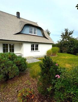 Freizeitkapitäne aufgepasst! Ostseetypisches Ferienhaus am Yachthafen - Karlshagen