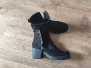 Gr.38, günstige Veloursleder Stiefel! - Lucka