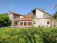 Strehlen - Villa in idyllischer Stadtlage mit großem Garten und Doppelgarage - Dresden