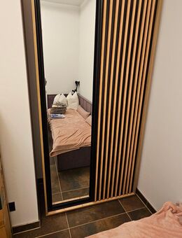 Schrank mit Schwebetüren - Potsdam
