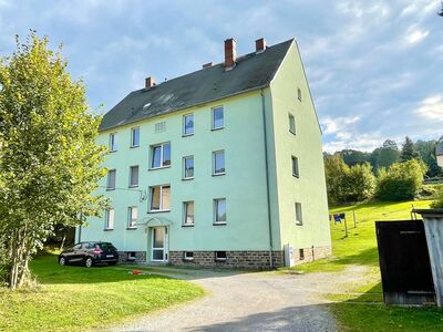 MFH saniert (6 WE vollvermietet) mit Garagen und Gartengrundstück in Grünhainichen OT Borstendorf