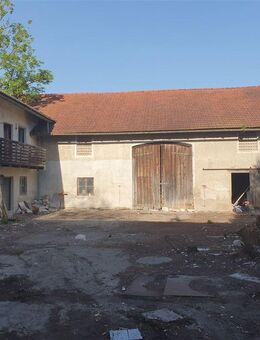 STARK SANIERUNGSBEDÜRFTIGER RESTHOF (4-Seithof) Nähe NEUÖTTING - Neuötting