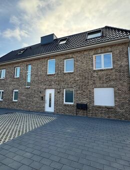 Helle 3 Zimmer Wohnung im Erdgeschoss mit Terrasse in Hoya - Hoya