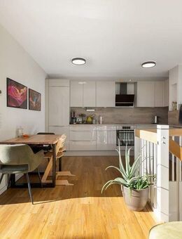 Stilvolle Maisonettewohnung mit Dachterrasse - Modern, hell & energieeffizient - Hamburg