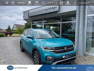 VW T-Cross, 1.0 TSI Active, Jahr 2023 - Demmin