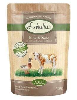 Lukullus Naturkost Adult Getreidefrei Frischebeutel 6 x 300 g - Ente & Kalb