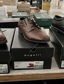 ca. 9000 Paar Markenschuhe Neuware Notverkauf aufgrund Pfandrecht in 83623