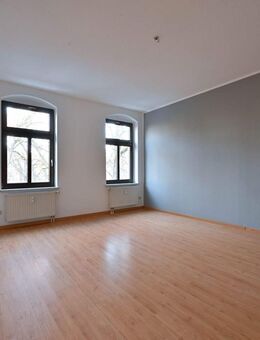 Wohnen & Wohlfühlen, 3-Raum-Wohnung mit großer Parkanlage vor der Haustür in Chemnitz/Hilbersdorf - Chemnitz