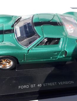 4 x Modellauto Ford GT 40 1:18 ---1 x OVP Verschiedene Hersteller und Preise - Meckenheim