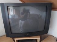 Stereo Fernseher, 80cm - Nauen Zentrum