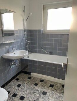 Renovierte 4-Zimmer-Wohnung in Petersberg zur Anmietung - Petersberg (Hessen)