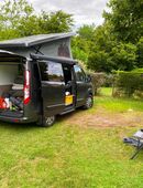 Er sucht Sie in 65795