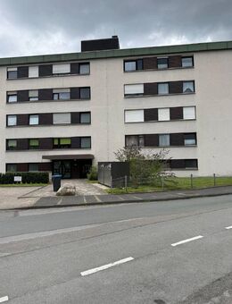 Komplett saniert und renoviert: seniorengerechtes Modernes 1-Zimmer-Appartement mit Balkon - Bad Salzuflen