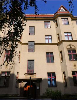 Keine zusätzliche Provision für Käufer! Einfach zum Wohlfühlen - mit ordentlichem Altbau-Charme! - Berlin
