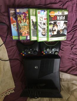 X Box 360 250 GB - Wiesloch Zentrum