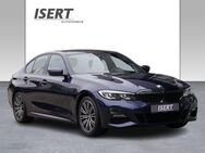 BMW 320 d Lim. M Sport+LED+SHZ+PDC+LIVE PLUS+ - Kronach