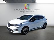 Renault Clio, TECHNO TCE 140, Jahr 2023 - Markdorf