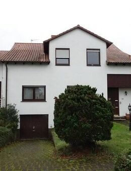 TOLLE AUSSICHT !! 1-2-Familienhaus mit Garage und parkähnlichem Garten-Grundstück in begehrter und unverbaubahrer Höhenwohnlage von 66957 Vinningen - Vinningen