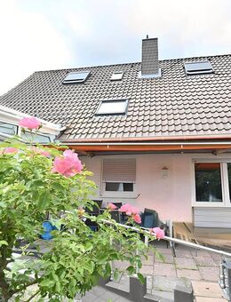 Zweifamilienhaus mit Garten, Wintergarten & viel Ausbaupotenzial! - Eisenberg (Pfalz)