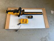 DEWALT Akku-Heckenschere, 18V, Basisversion DCMHT563N-XJ inkl. Akku und Ladegerät - Broderstorf