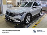 VW Tiguan, 1.5 TSI Move, Jahr 2023 - Chemnitz