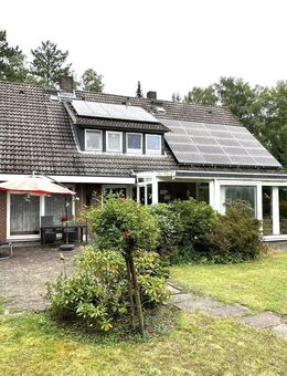 Großzügiges Einfamilienhaus mit separater Wohneinheit in traumhafter Lage - Lüneburg