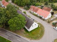 Provisionsfrei - Flexible Nutzungsmöglichkeiten: Frisch renoviertes Mehrfamilienhaus - Burg Stargard Zentrum
