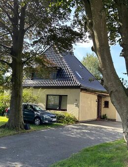 NEUER PREIS!!! Gepflegtes Einfamilienhaus mit schönem Garten in Zentrumsnähe! - Wesselburen