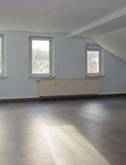 Großzügige Dreiraumwohnung in der Greizer Neustadt - Greiz