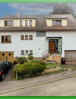 Generationenhaus mit vielen Möglichkeiten, Garage und großem Garten - Sternenfels
