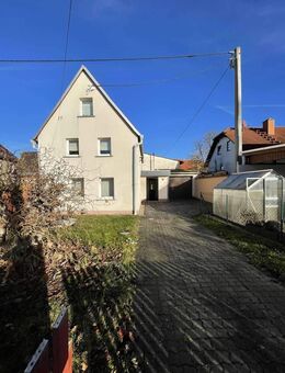 Einfamilienhaus zu vermieten mit ca. 120qm und Garage in Löbnitz-Bennewitz bei Groitzsch - Groitzsch
