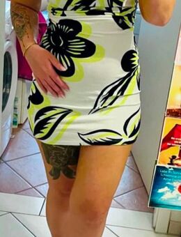 Sommerkleid Gr. 38 zu verkaufen - Kitzingen