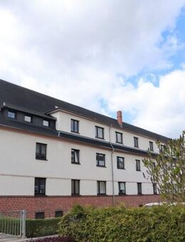 Dachgeschosswohnung für fleissige Handwerker ! - Zwickau