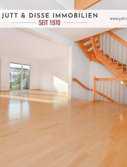 Wohnen wie im eigenem Haus mit sonnigem Garten, 2 Tiefgaragenstellplätzen/zentral in Baden-Baden - Baden-Baden