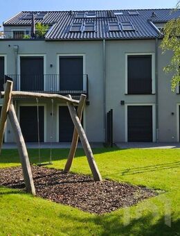 Moderne 4 Zi.-Maisonette-ETW mit schöner Galerie + großzügiger Dachterrasse mit West-Ausrichtung! - Hamburg