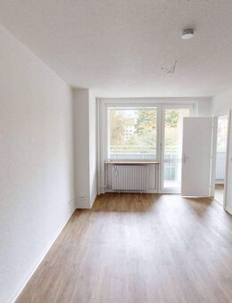 Helle 1-Zimmer-Wohnung mit BALKON und Duschbad - Rendsburg