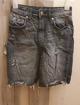 Dunkelgraue Highwaist Jeans shorts von FB Sister Größe xs(34) - Darmstadt
