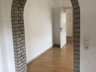 Modernisierte 6,5-Zimmer-Wohnung mit Balkon in Rimpar - Würzburg