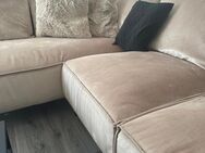 Selbstdesignte Couch - München